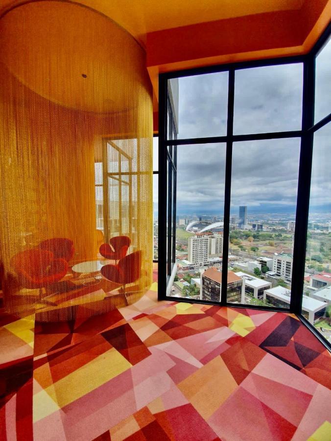 Comodo Y Elegante Apartamento En Fabuloso Condo! San Jose  Exterior photo